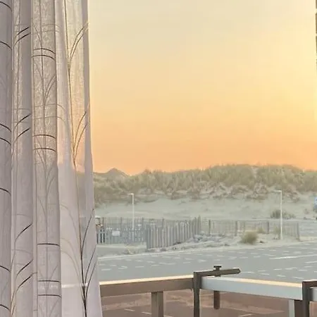 Appartement Entre Et Dunes Avec Balcon Vue Laterale 50m Pour 3 Pers Wifi Ménage Compris