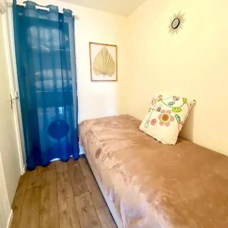 Studio Entre Mer Et Dunes Avec Balcon Vue Laterale Mer 50M Plage Pour 3 Pers Wifi Menage Compris