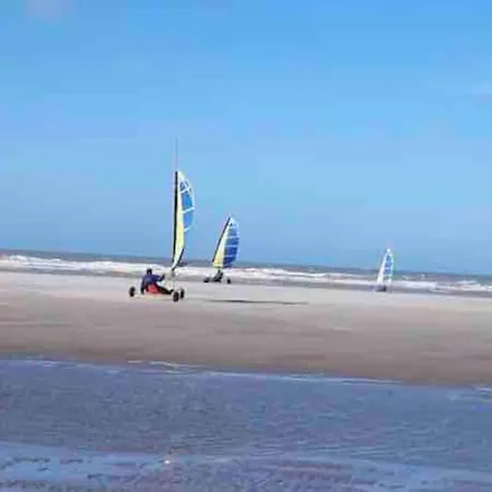 Studio Entre Mer Et Dunes Avec Balcon Vue Laterale Mer 50M Plage Pour 3 Pers Wifi Menage Compris Apartment *